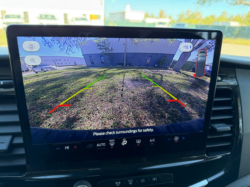 Ford Transit Passenger Wagon T-350 148" Low Roof XLT RWD 2025