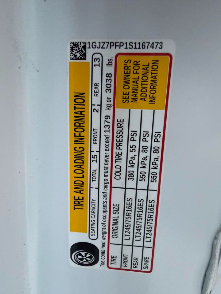 GMC Savana Passenger RWD 3500 155" LT 2025