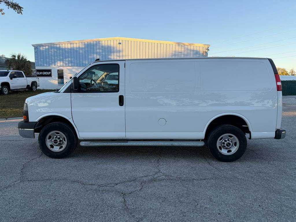 GMC Savana Cargo Van RWD 2500 135" 2024