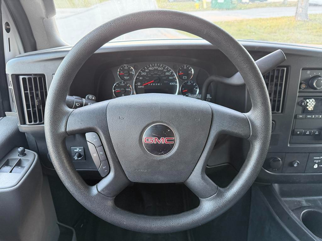 GMC Savana Cargo Van RWD 2500 135" 2024