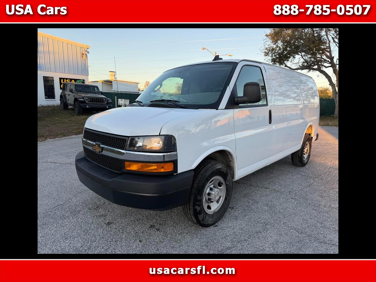 2025 Chevrolet Express Cargo Van RWD 2500 135"