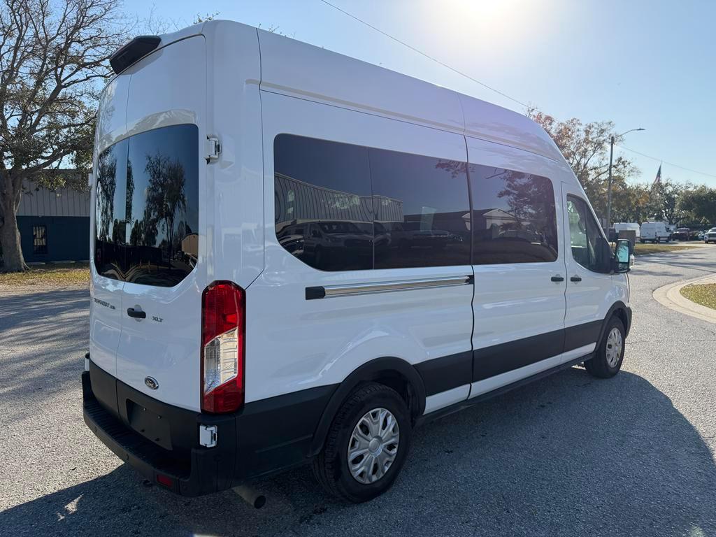 Ford Transit Passenger Wagon T-350 148" High Roof XLT RWD 2025
