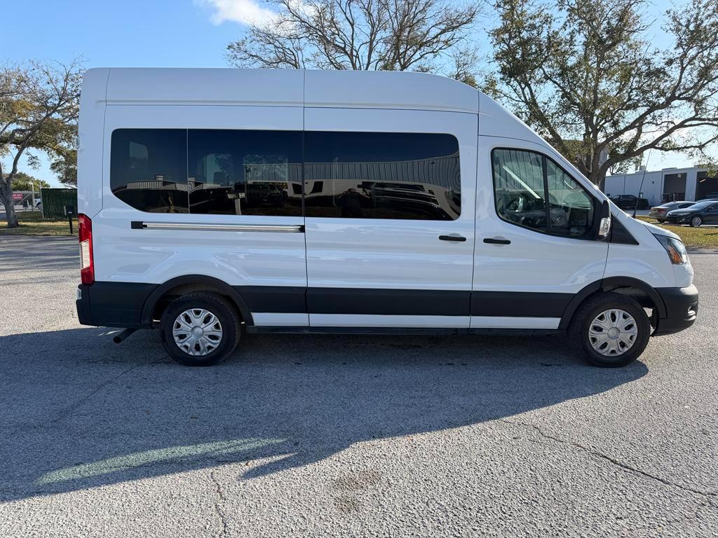 Ford Transit Passenger Wagon T-350 148" High Roof XLT RWD 2025