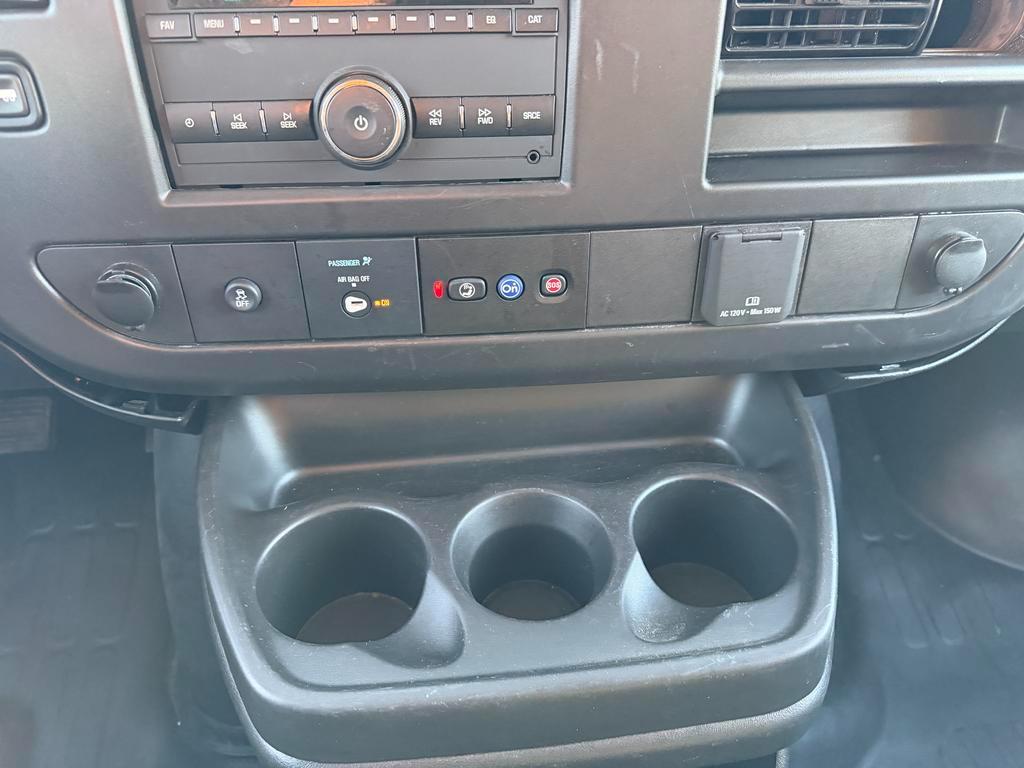 Chevrolet Express Cargo Van RWD 2500 135" 2025