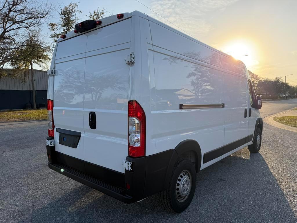 RAM ProMaster Cargo Van Tradesman 2500 High Roof 159" WB w/Pass Seat 2024