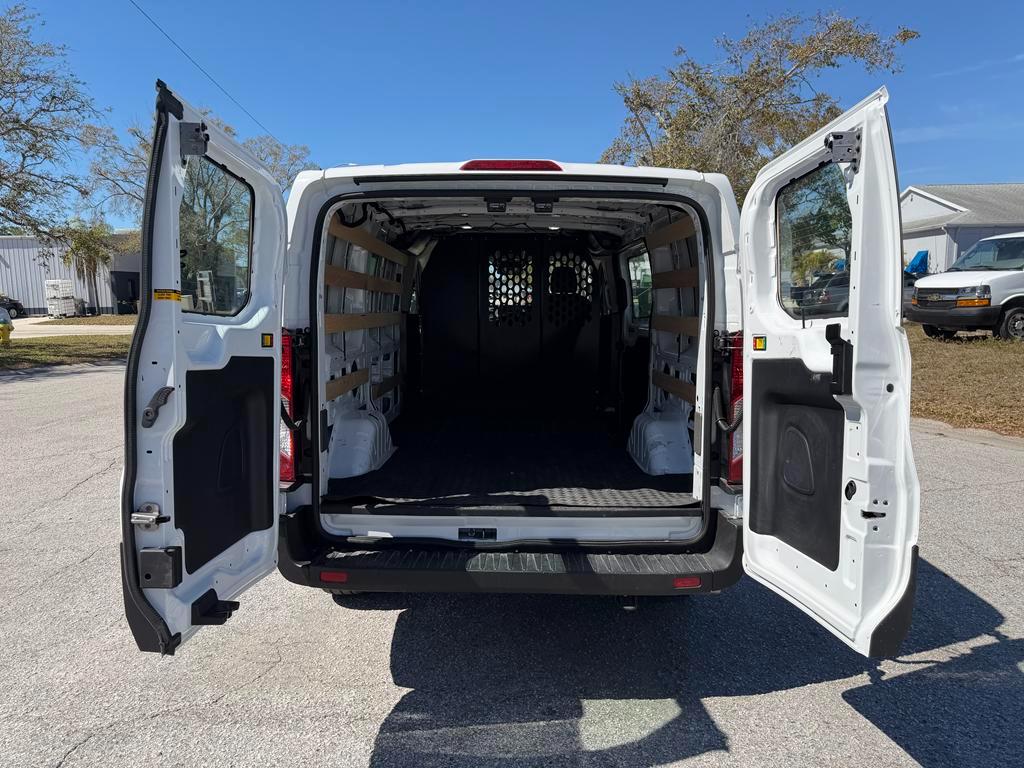 Ford Transit Cargo Van T-250 130" Low Rf 9070 GVWR RWD 2025
