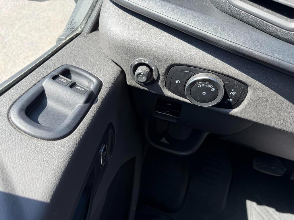 Ford Transit Cargo Van T-250 130" Low Rf 9070 GVWR RWD 2025