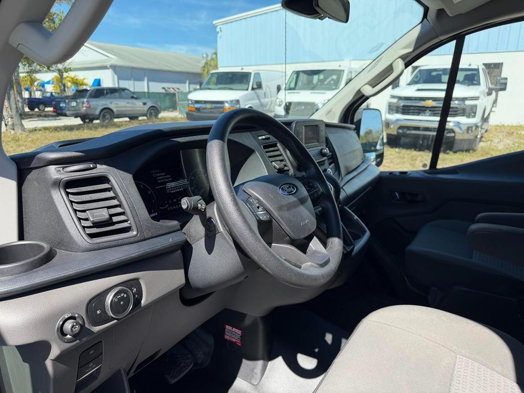 Ford Transit Cargo Van T-250 130" Low Rf 9070 GVWR RWD 2025