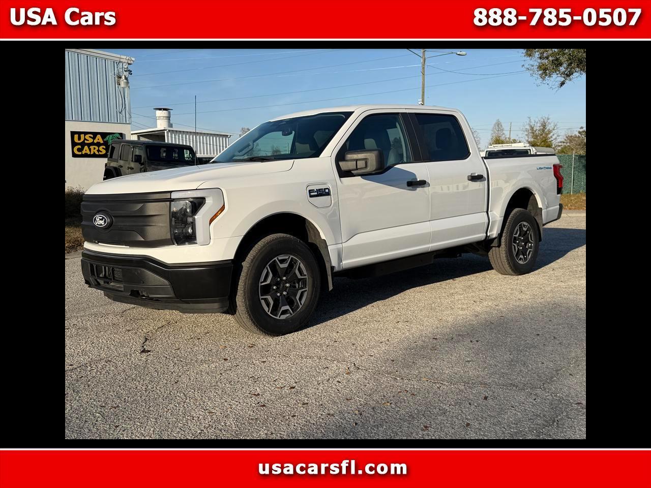 Ford F-150 Lightning  2024