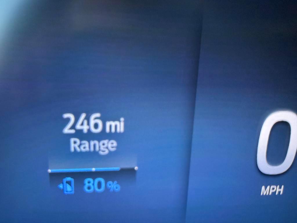 Ford F-150 Lightning  2024