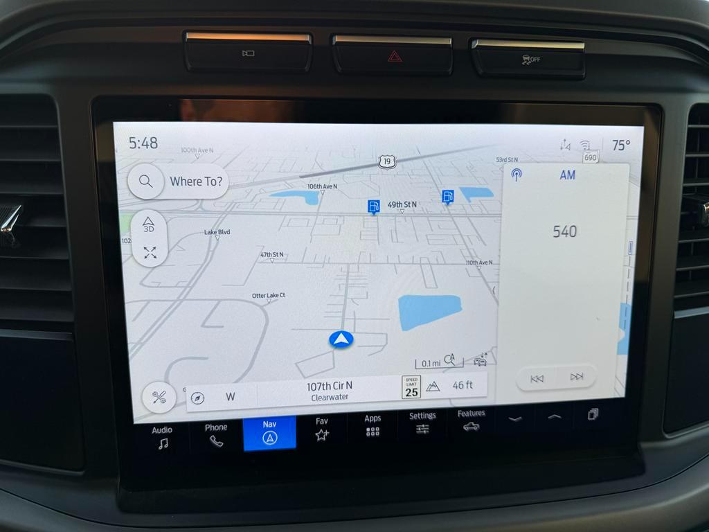 Ford F-150 Lightning  2024