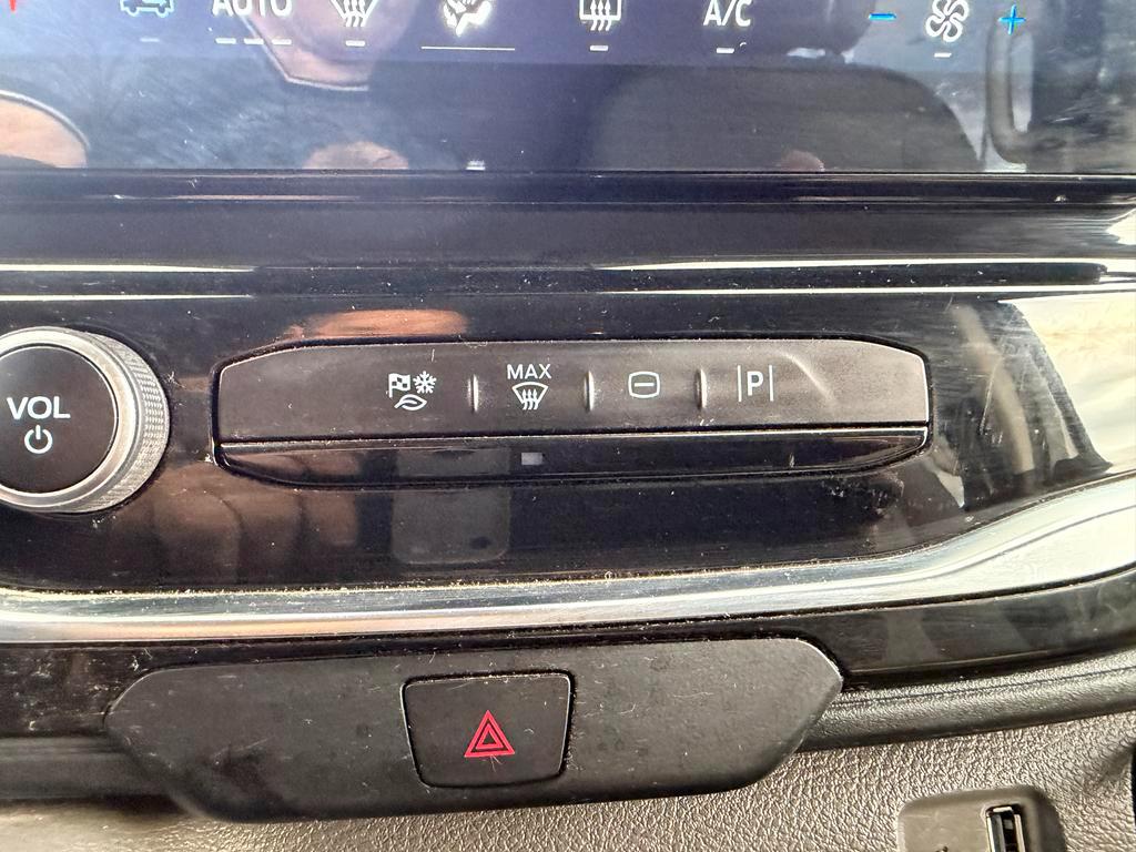 Ford Transit Passenger Wagon T-350 148" Low Roof XLT RWD 2024