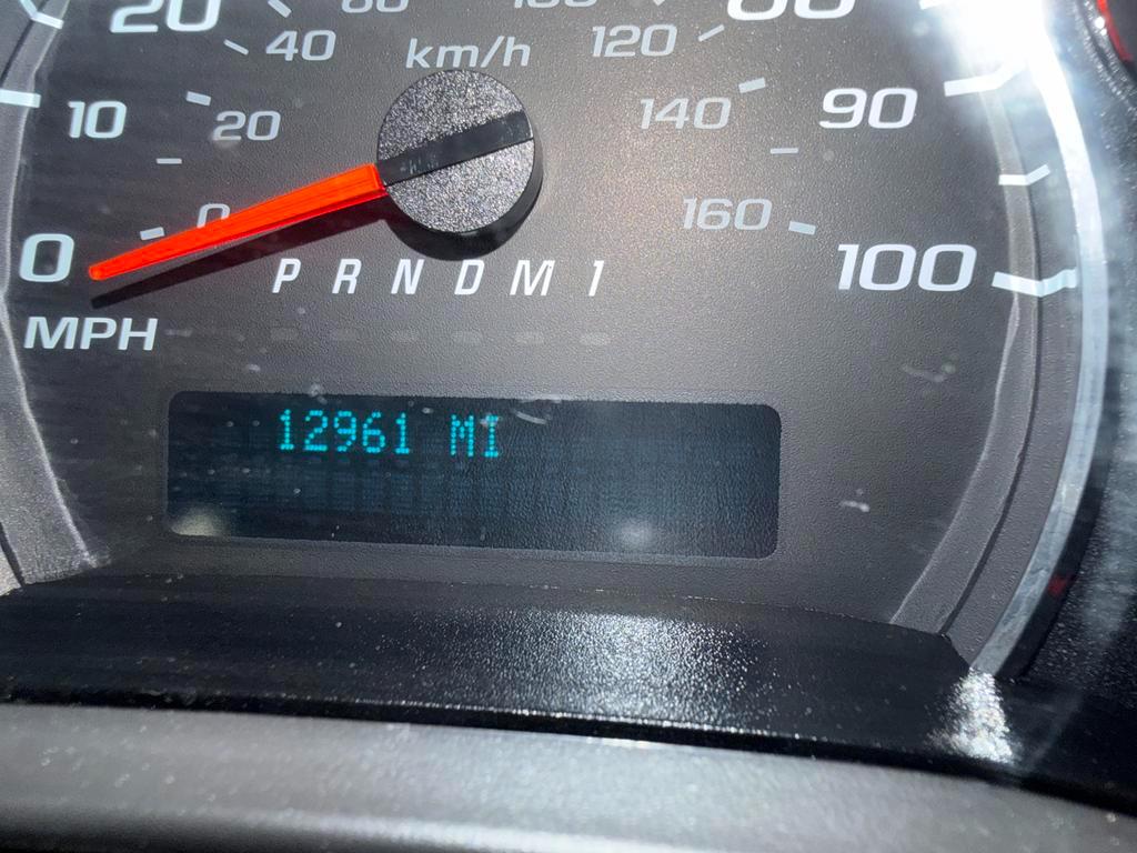 Chevrolet Express Cargo Van RWD 2500 135" 2025