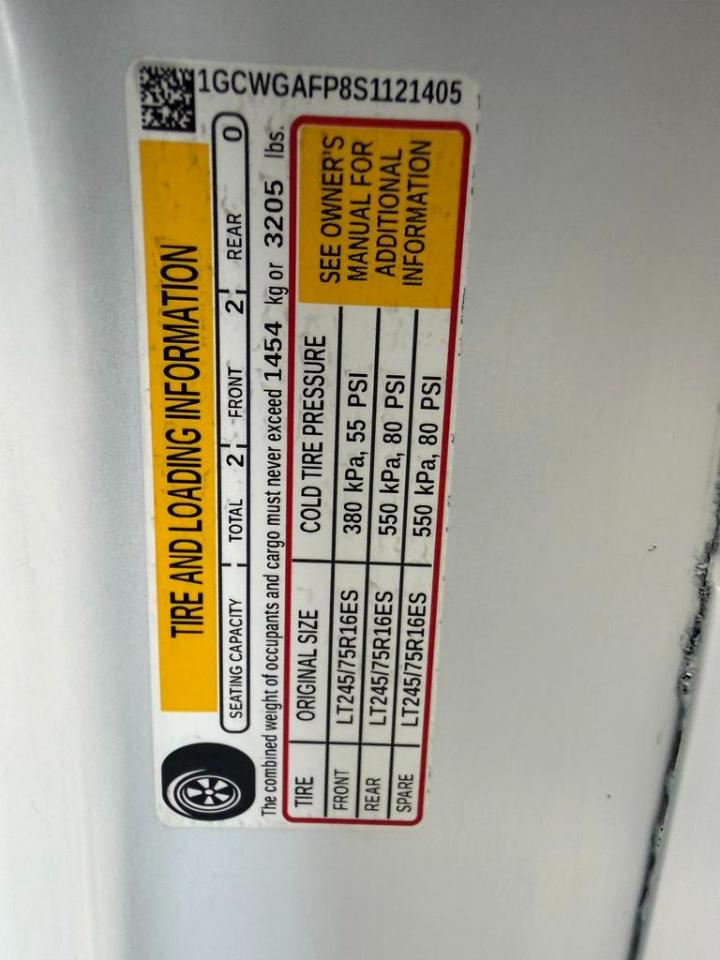 Chevrolet Express Cargo Van RWD 2500 135" 2025