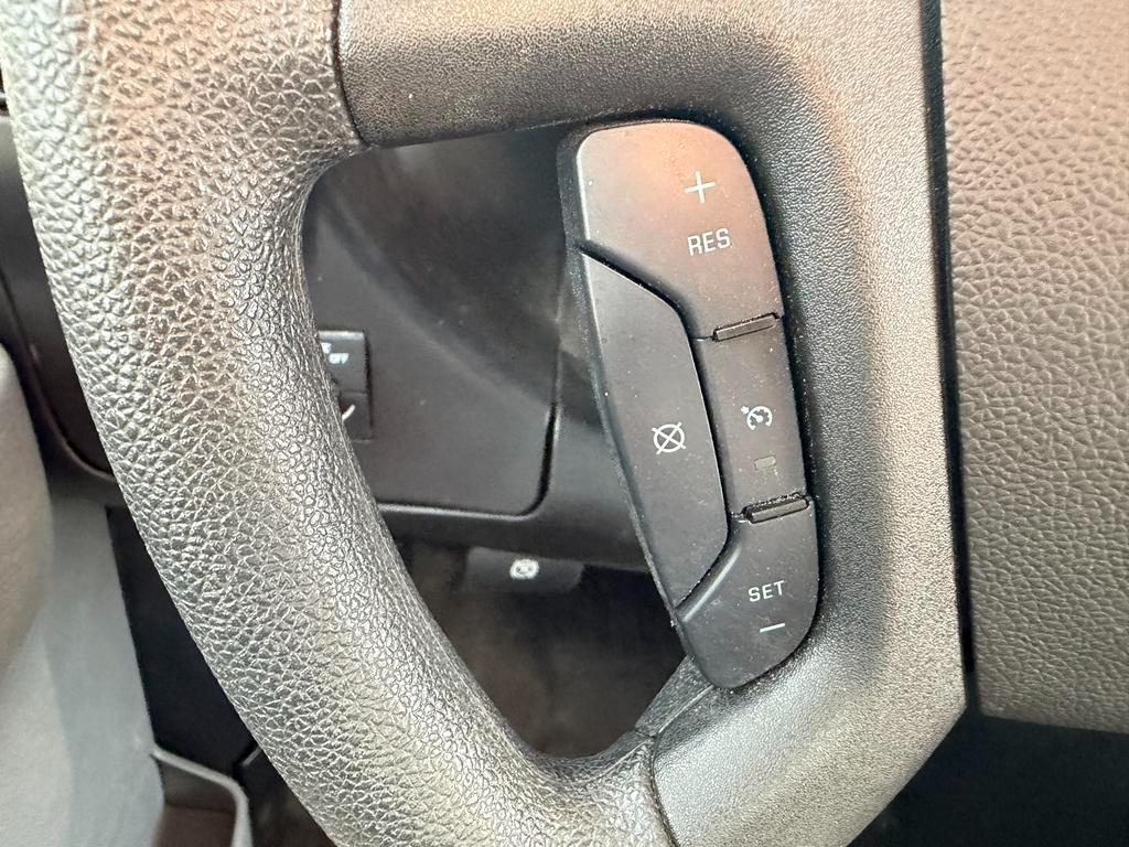 Chevrolet Express Cargo Van RWD 2500 135" 2024