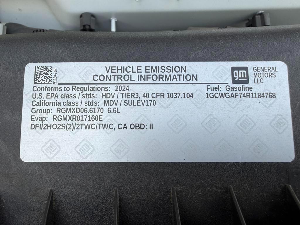 Chevrolet Express Cargo Van RWD 2500 135" 2024