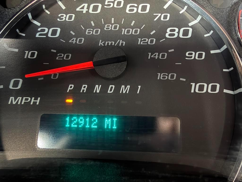 Chevrolet Express Cargo Van RWD 2500 135" 2023