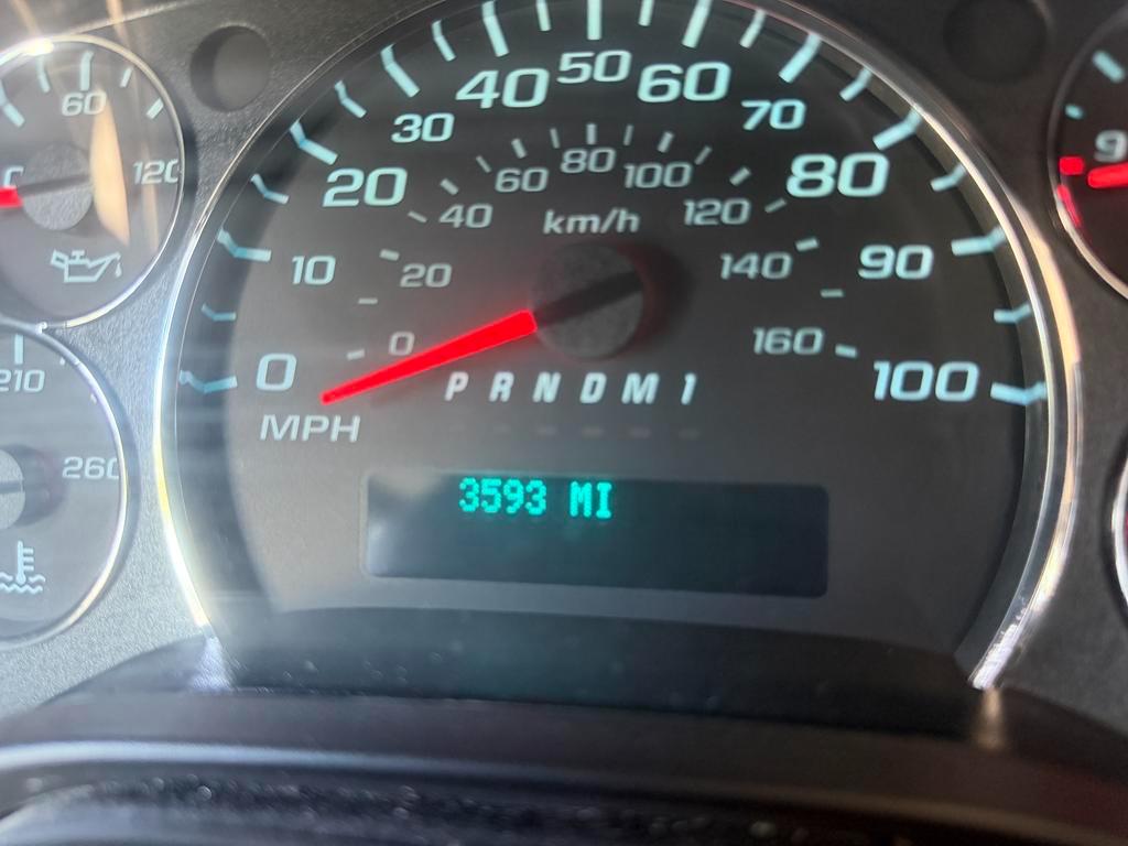 Chevrolet Express Passenger RWD 3500 155" LT 2025