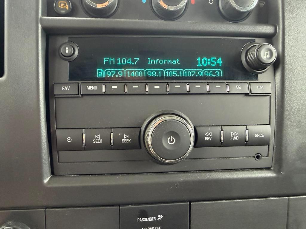 Chevrolet Express Cargo Van RWD 2500 135" 2025