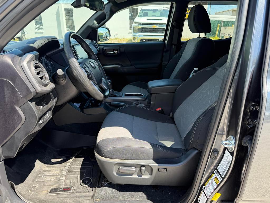 Toyota Tacoma 4WD TRD Off Road Double Cab 5' Bed V6 MT (Natl) 2023