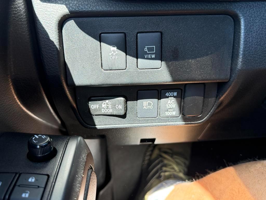 Toyota Tacoma 4WD TRD Off Road Double Cab 5' Bed V6 MT (Natl) 2023