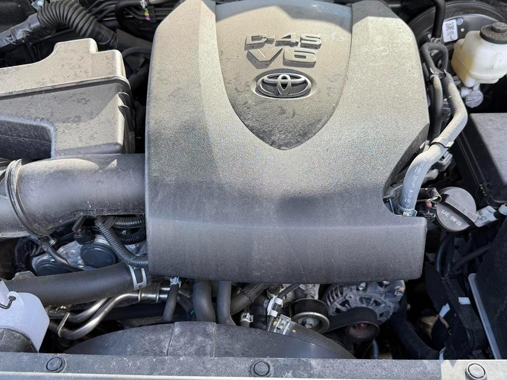 Toyota Tacoma 4WD TRD Off Road Double Cab 5' Bed V6 MT (Natl) 2023