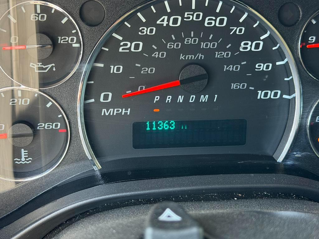 GMC Savana Passenger RWD 3500 155" LT 2025