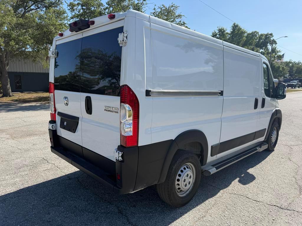 RAM ProMaster Cargo Van  2025