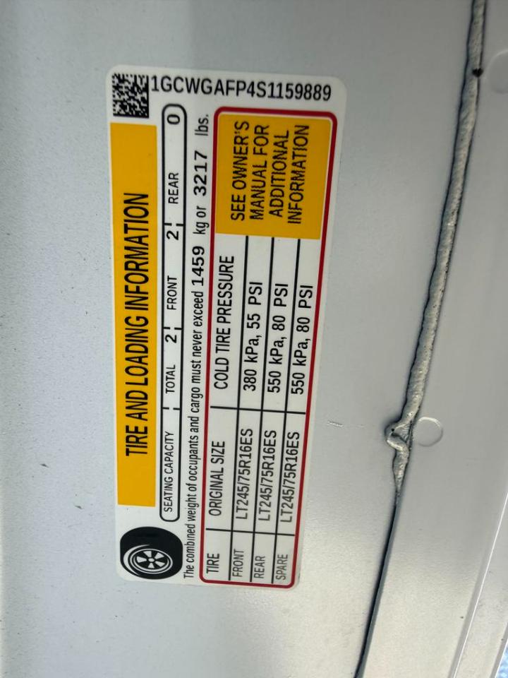 Chevrolet Express Cargo Van RWD 2500 135" 2025