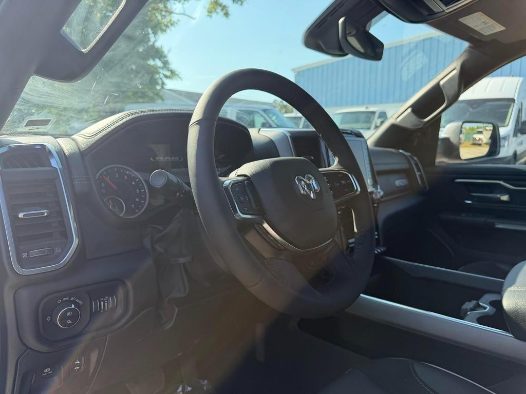 RAM 1500 Laramie 4x4 Crew Cab 5'7" Box 2026