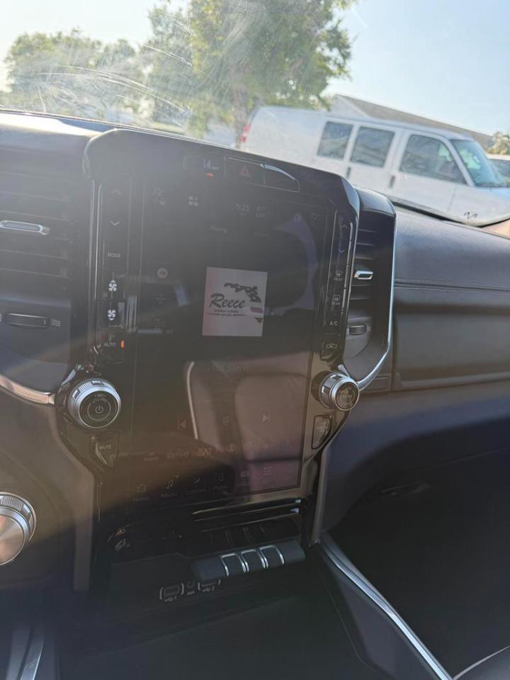 RAM 1500 Laramie 4x4 Crew Cab 5'7" Box 2026