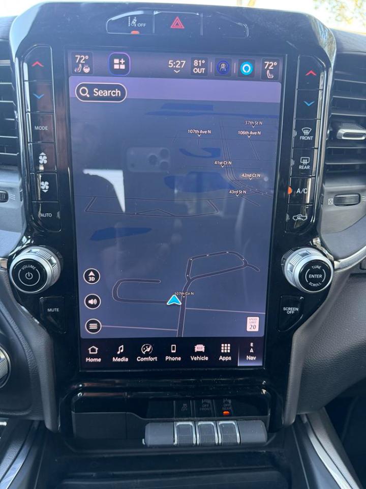 RAM 1500 Laramie 4x4 Crew Cab 5'7" Box 2026