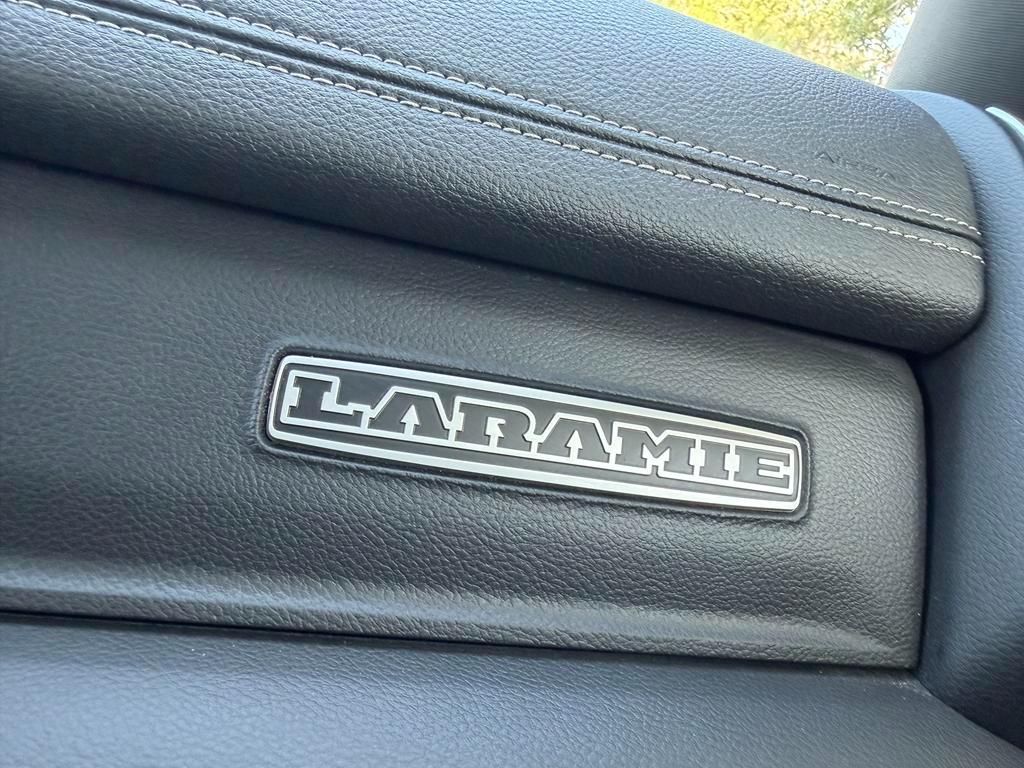 RAM 1500 Laramie 4x4 Crew Cab 5'7" Box 2026