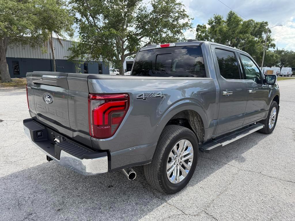 Ford F-150 Lariat 4WD SuperCrew 5.5' Box 2024
