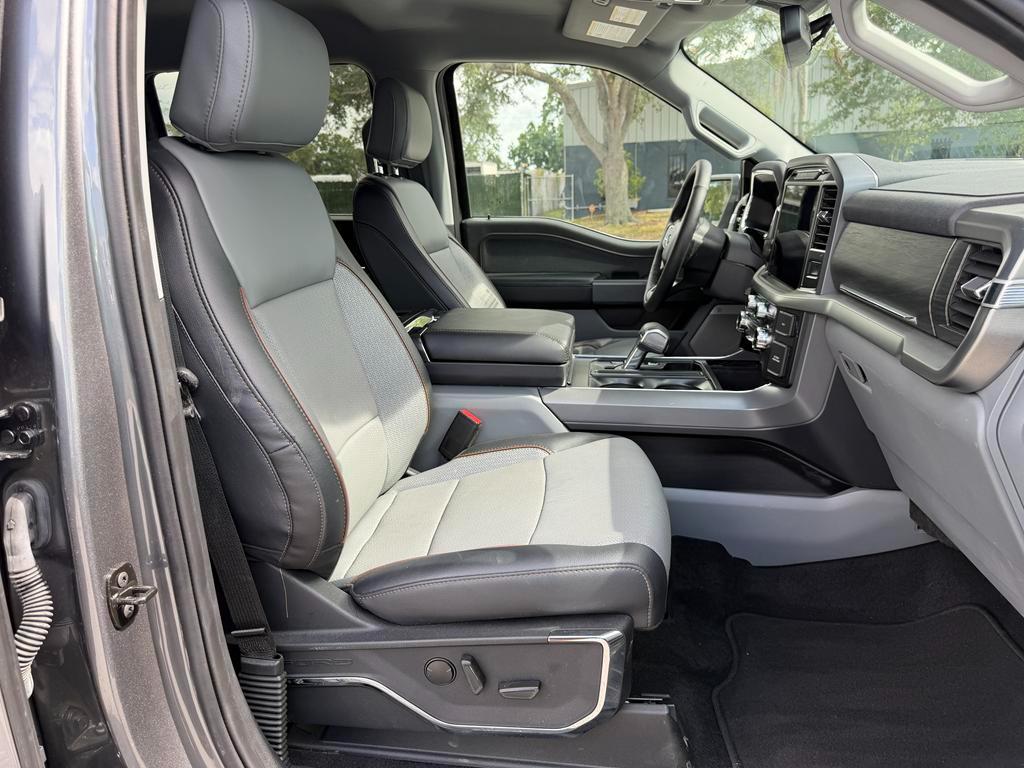 Ford F-150 Lariat 4WD SuperCrew 5.5' Box 2024