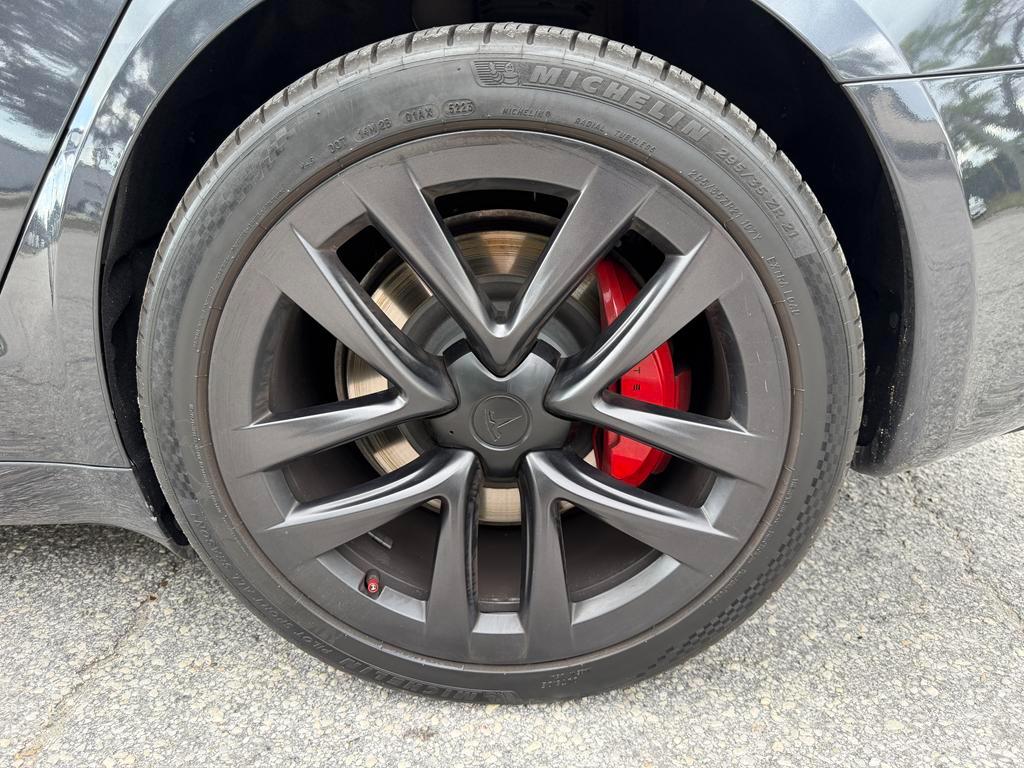 Tesla Model S Plaid AWD 2025