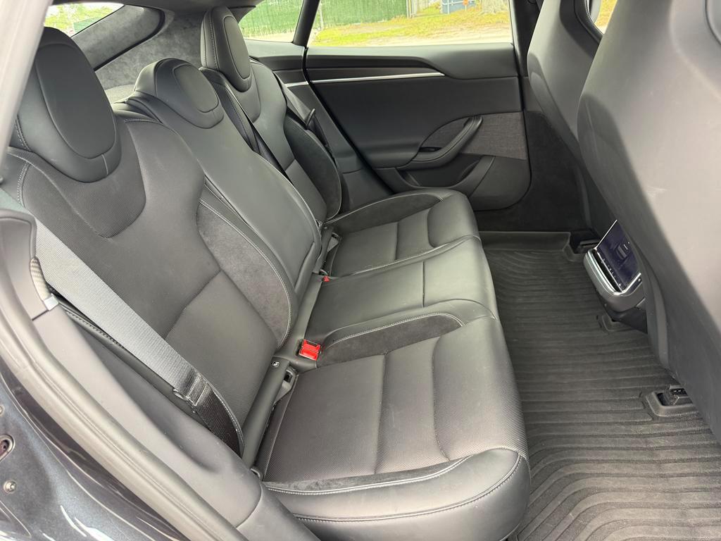Tesla Model S Plaid AWD 2025