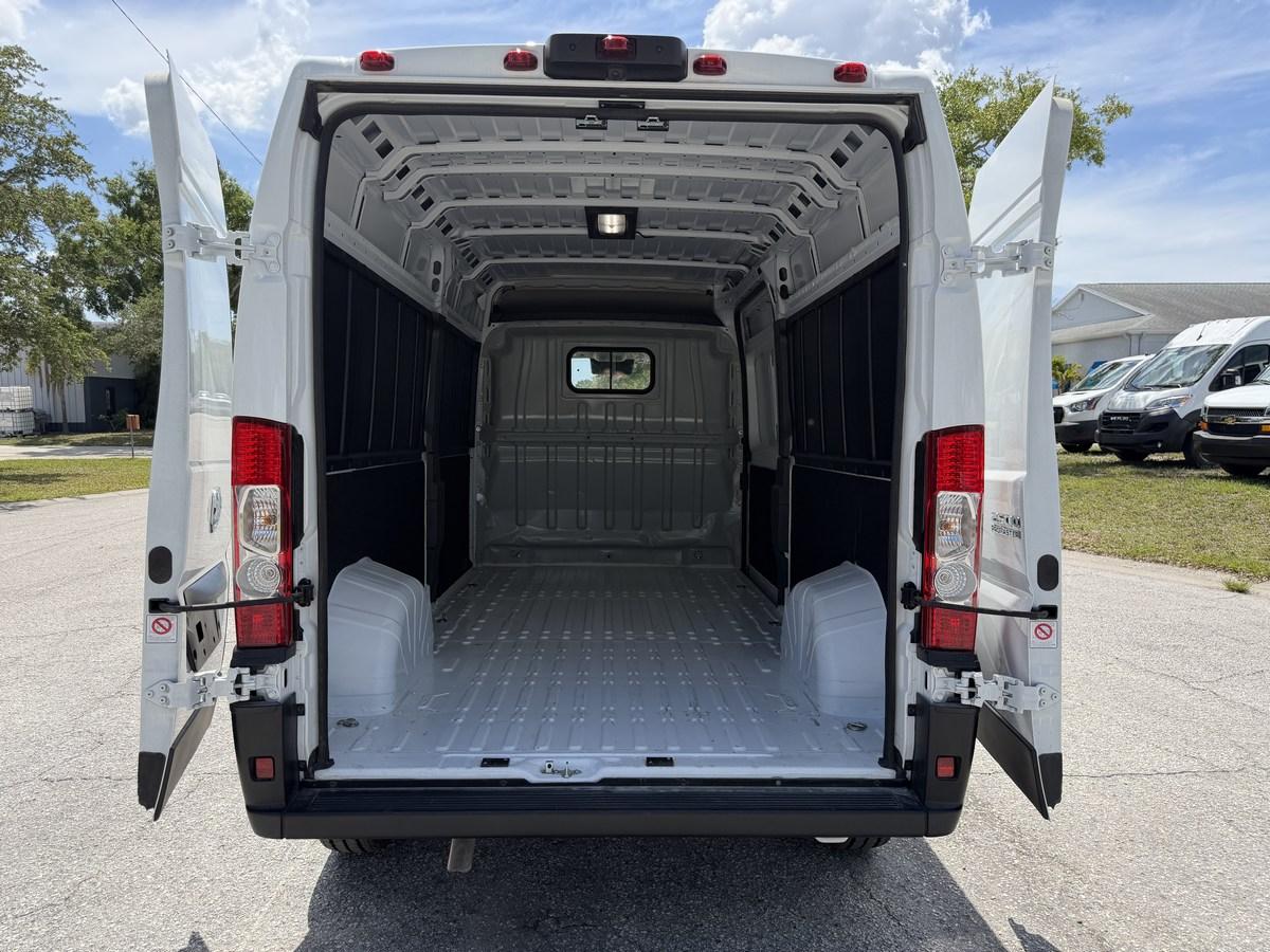 RAM ProMaster Cargo Van Tradesman 2500 High Roof 159" WB w/Pass Seat 2026