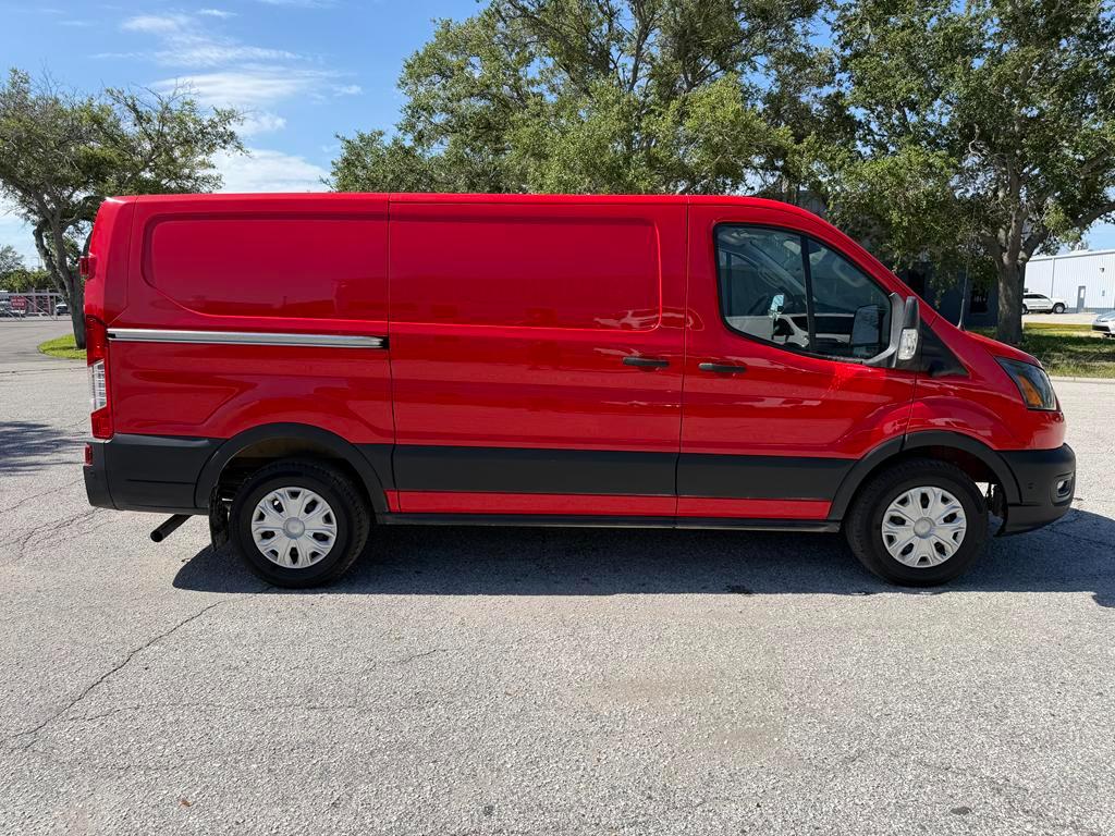 Ford Transit Cargo Van T-150 130" Low Rf 8670 GVWR RWD 2025