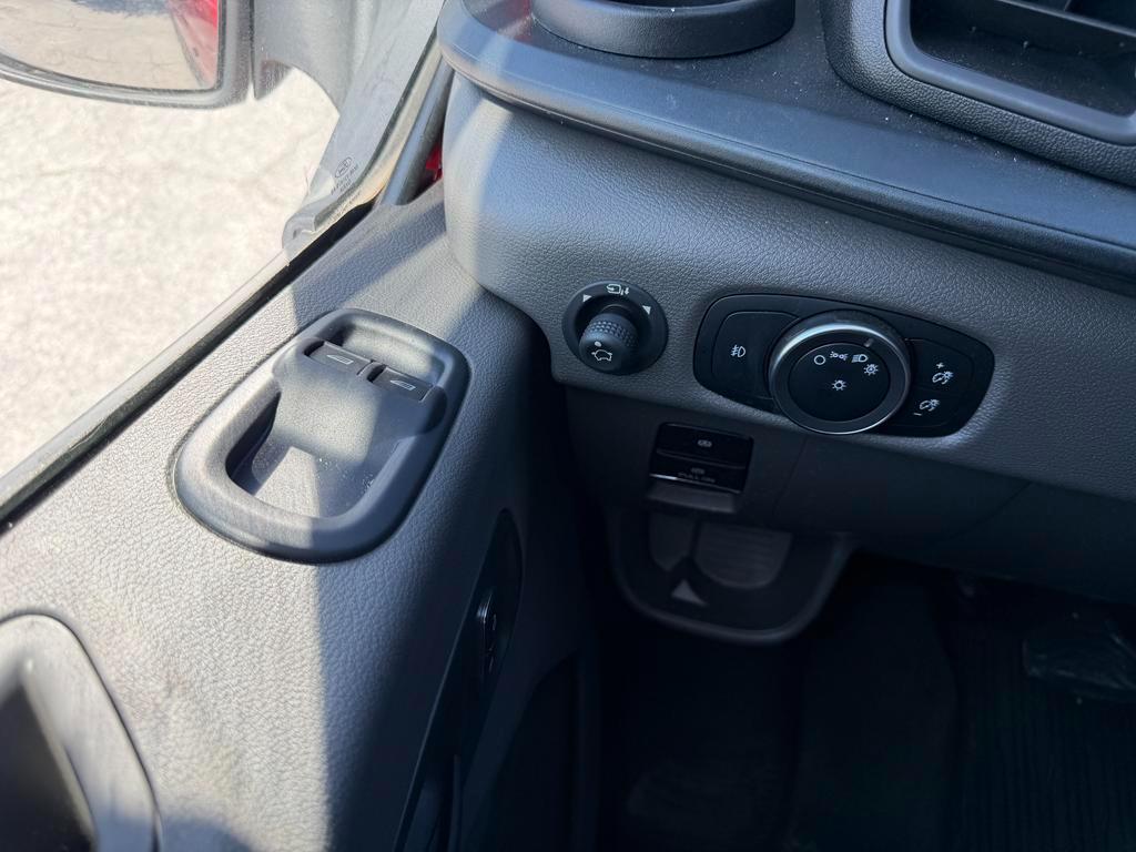 Ford Transit Cargo Van T-150 130" Low Rf 8670 GVWR RWD 2025