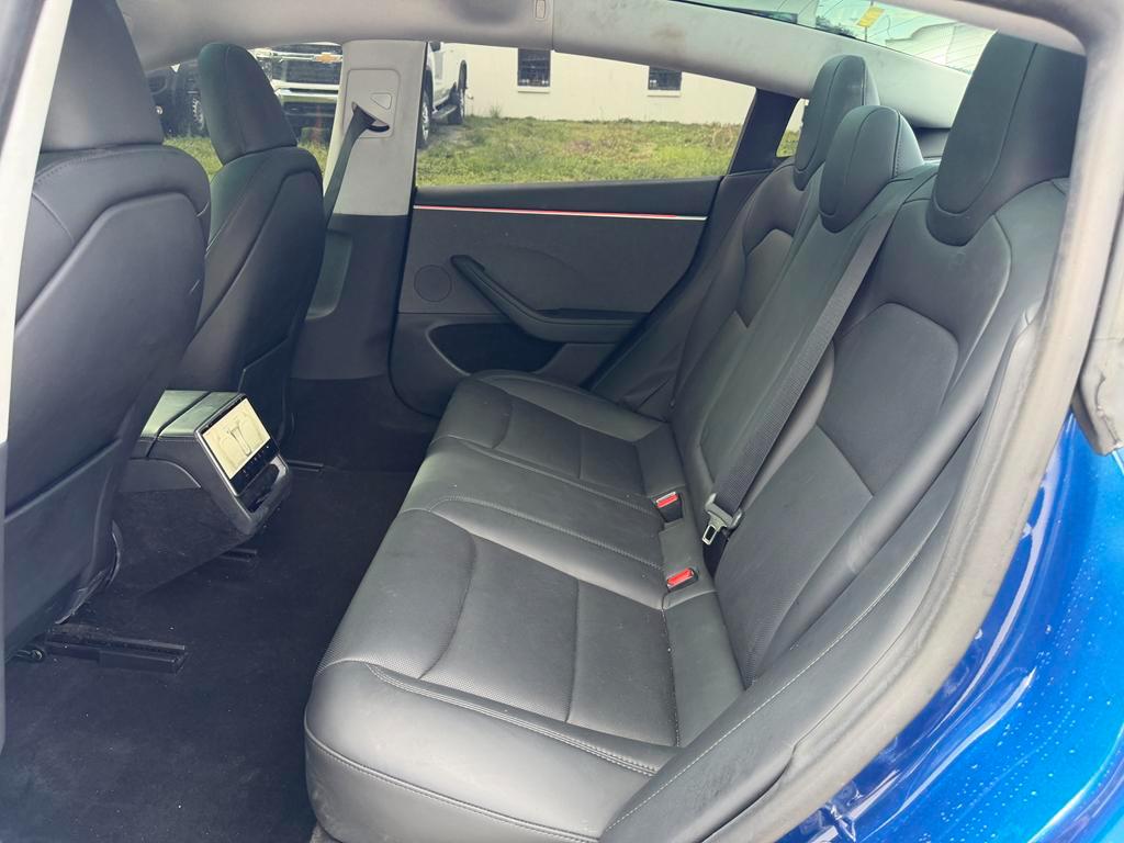Tesla Model 3 Long Range RWD 2025