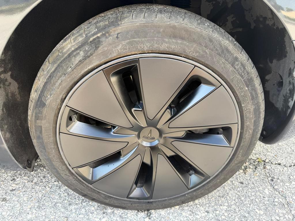 Tesla Model 3 Long Range RWD 2025