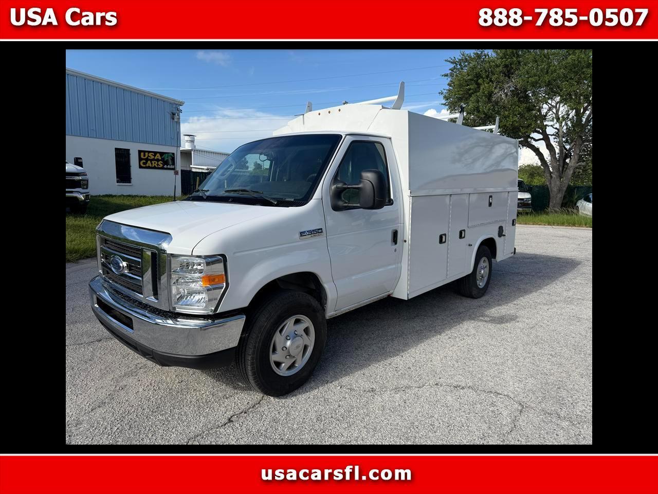 Ford E-Series Cutaway E-350 SRW 138" WB 2025