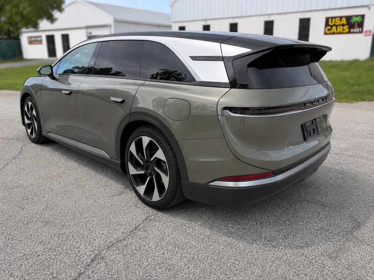 Lucid Gravity Grand Touring AWD 2026