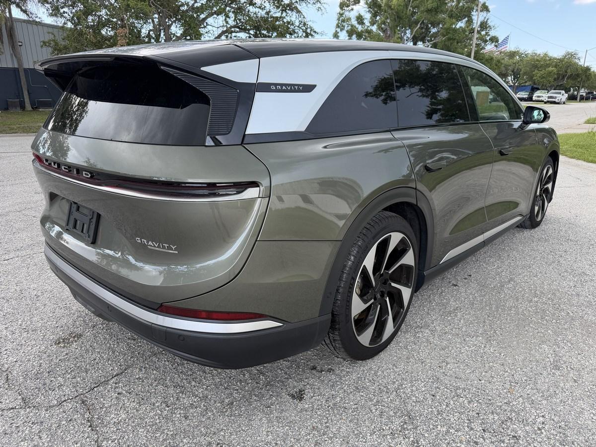 Lucid Gravity Grand Touring AWD 2026
