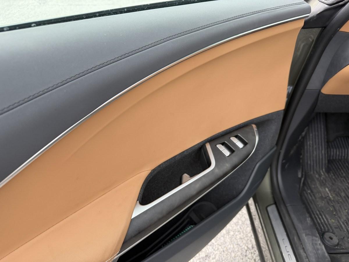 Lucid Gravity Grand Touring AWD 2026