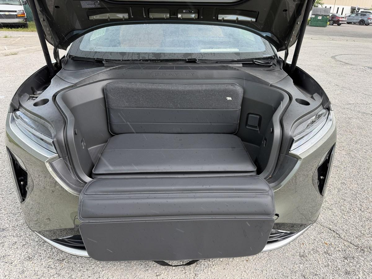 Lucid Gravity Grand Touring AWD 2026