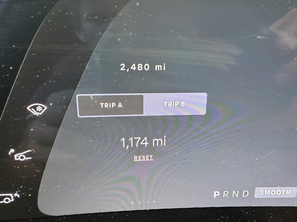 Lucid Gravity Grand Touring AWD 2026