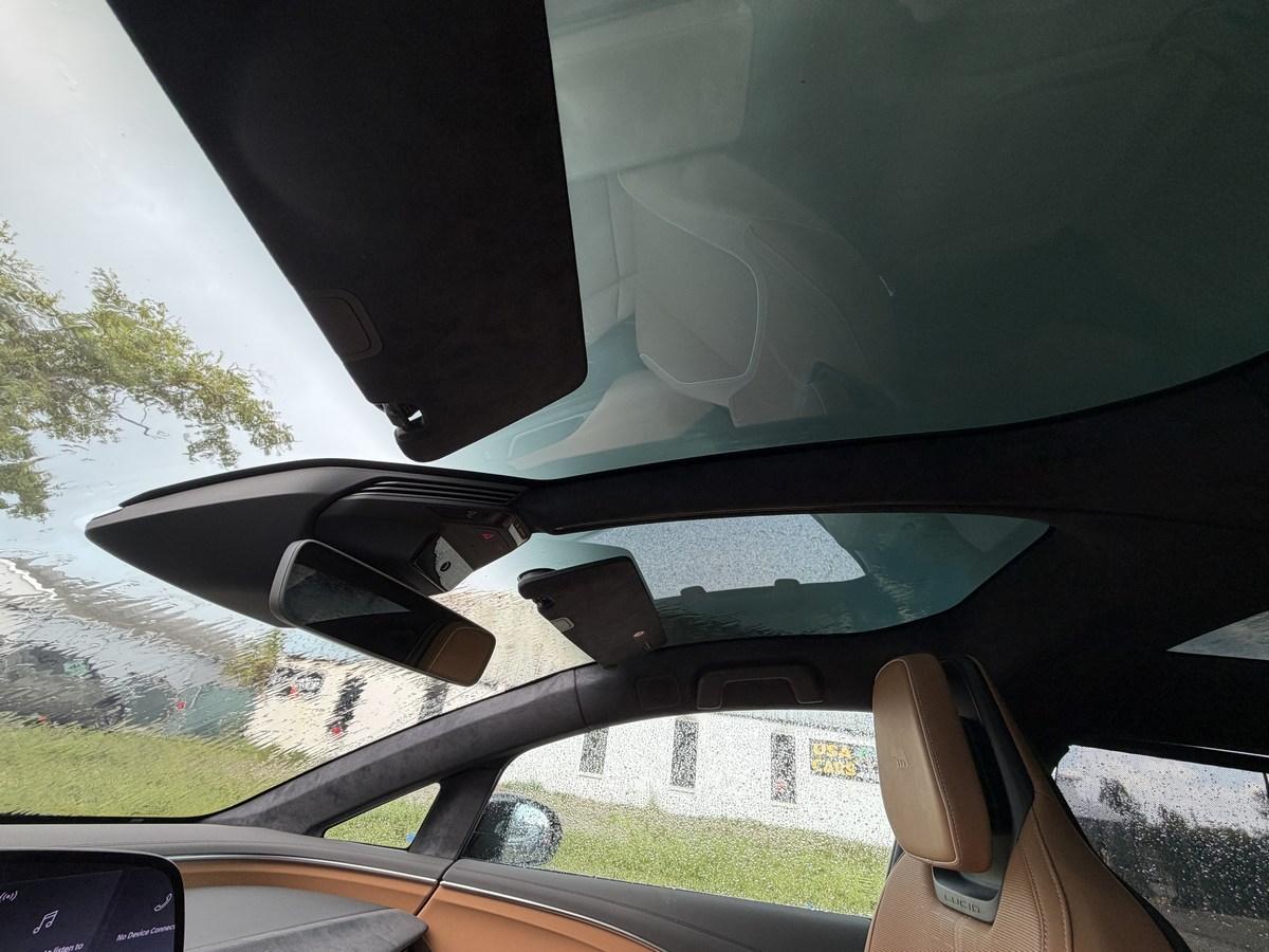 Lucid Gravity Grand Touring AWD 2026