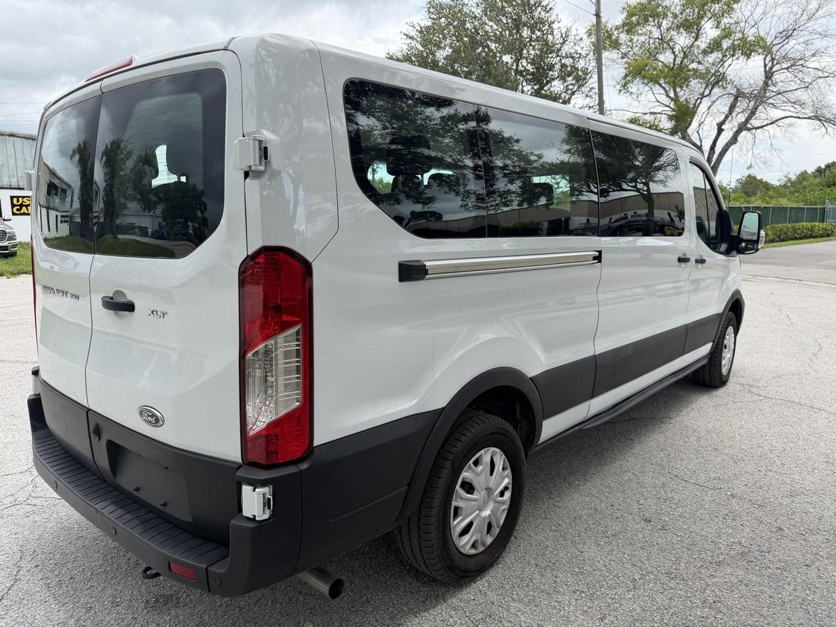 Ford Transit Passenger Wagon T-350 148" Low Roof XLT RWD 2025